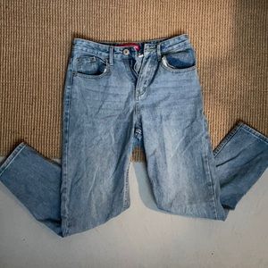 Vintage high waisted jeans